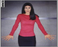 Courteney Cox, nonlinear-3 stretch